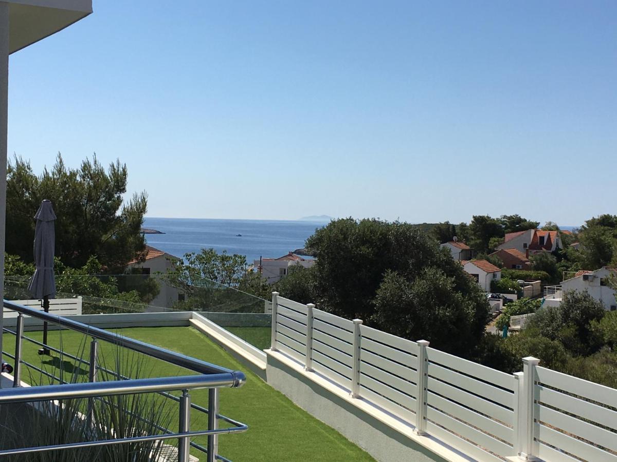 Apartament Ada Vis