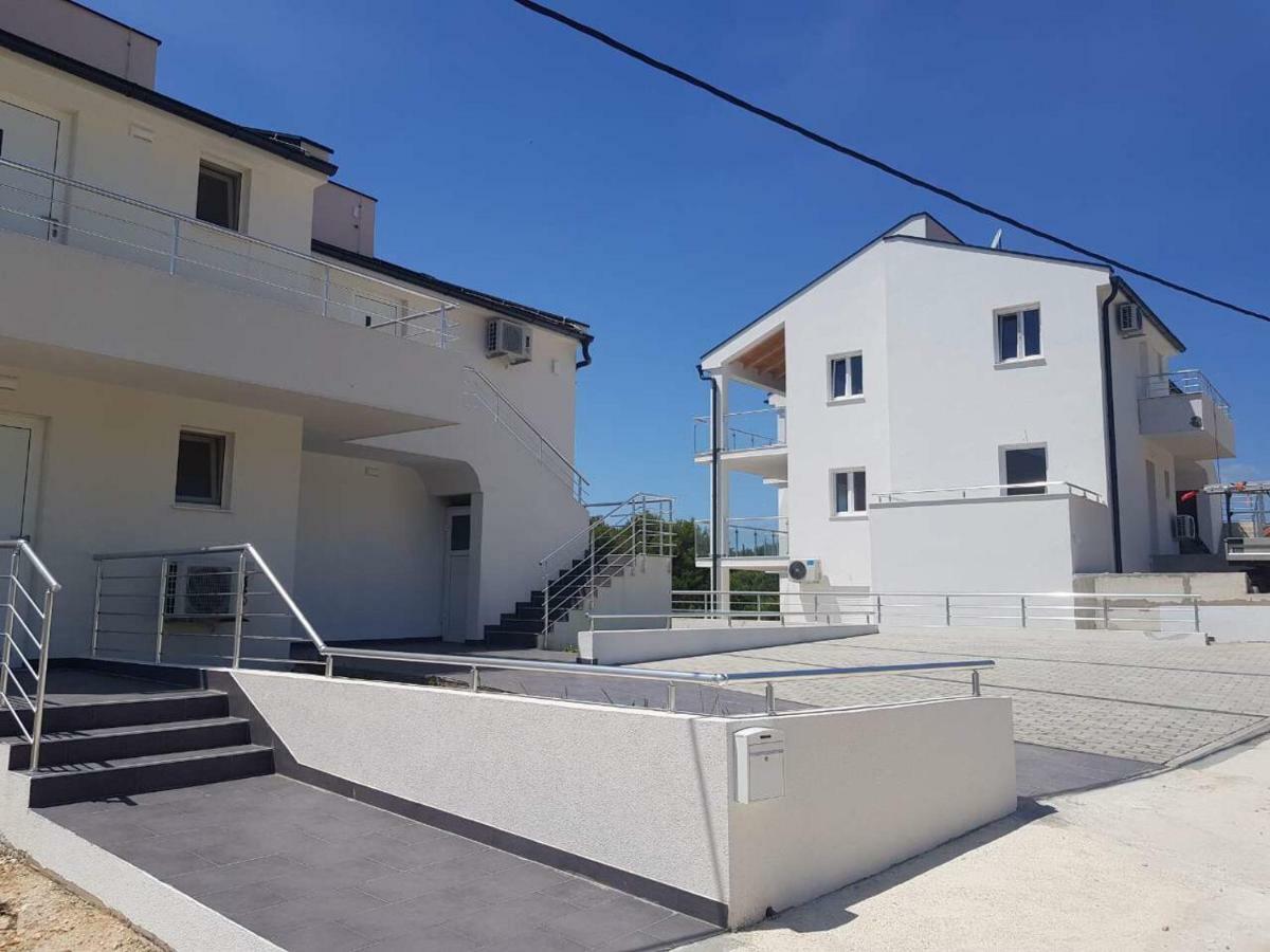 Apartament Ada *