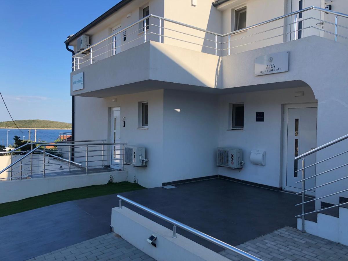 Ada Apartment