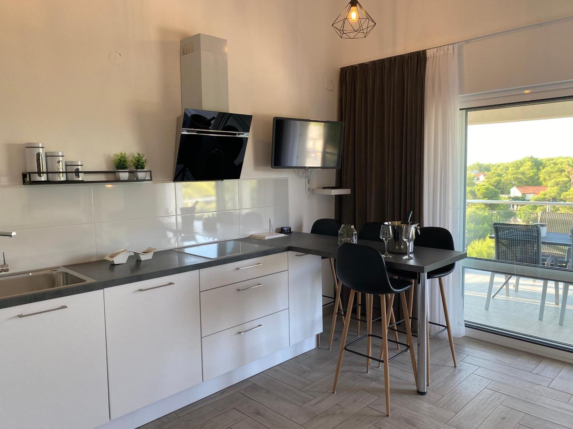 Ada Apartment
