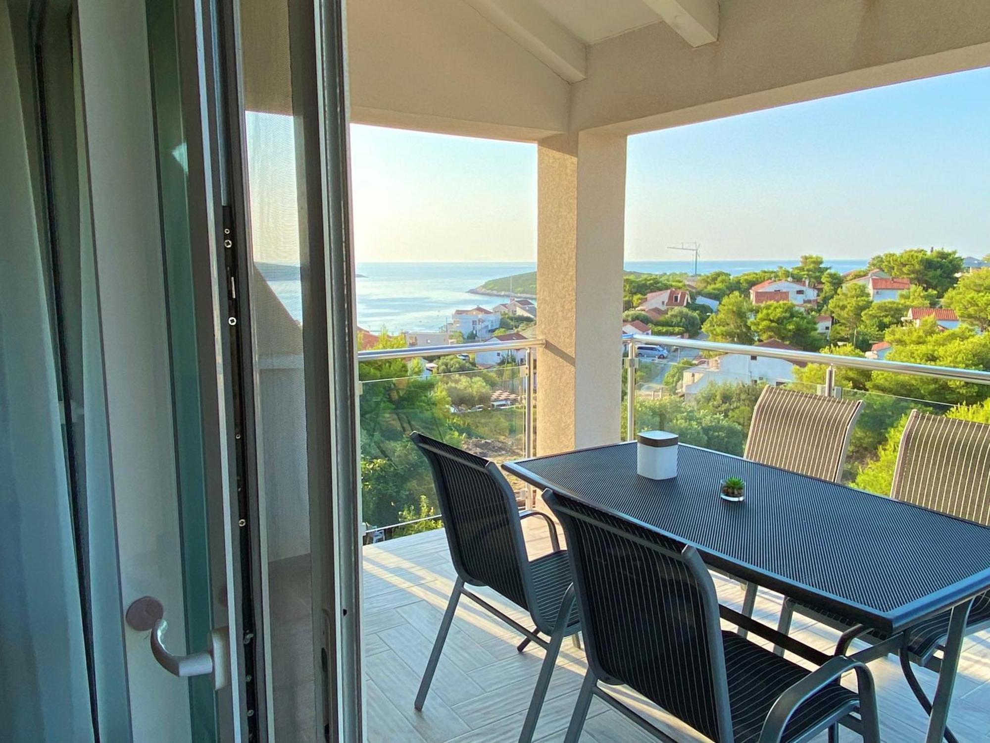 Apartment Ada *