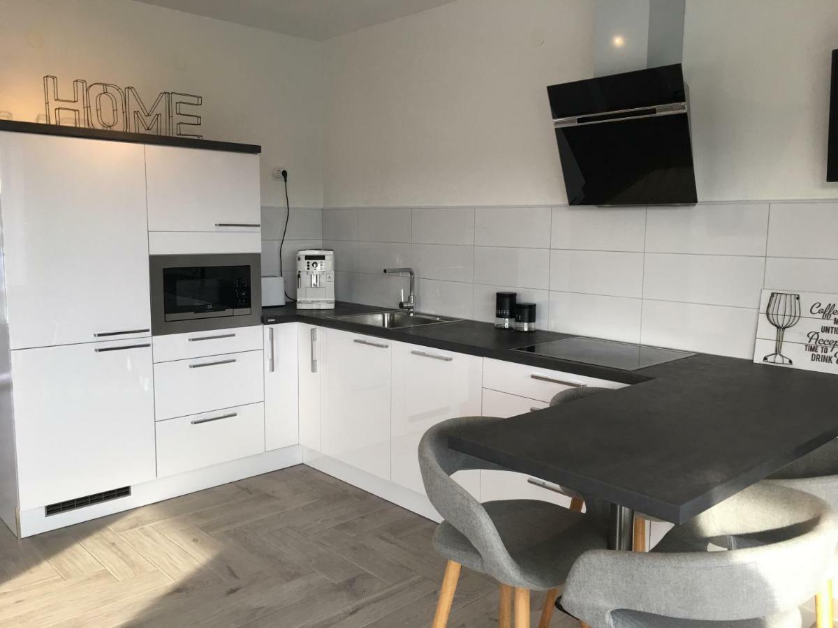 Apartment Ada Vis